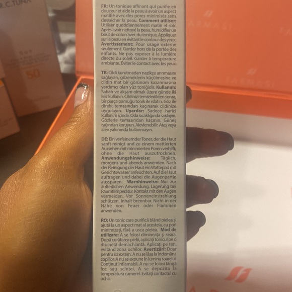 Farmasi - Picture 2 of 4